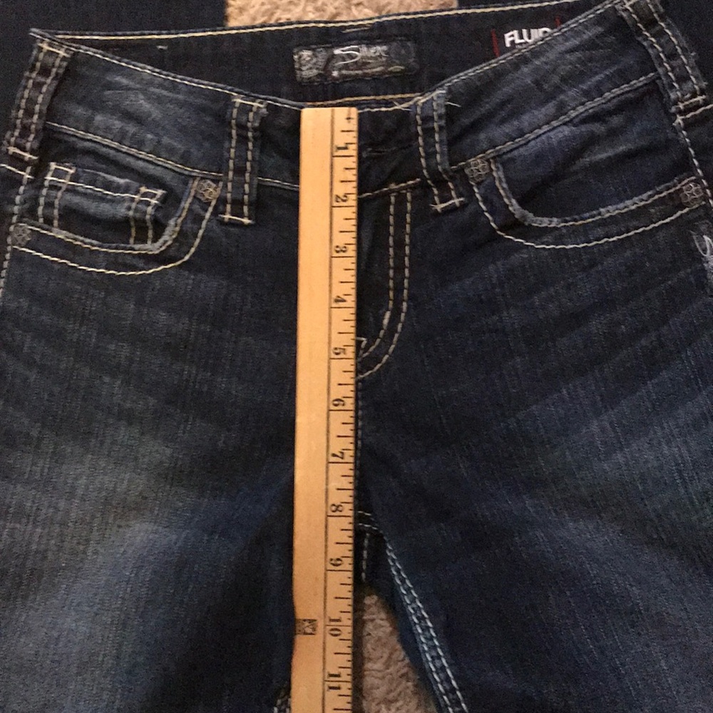 DONATING SOON!!  Silver jeans. - Picture 4 of 4